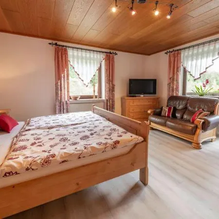 شقة Haus Wiesenttal